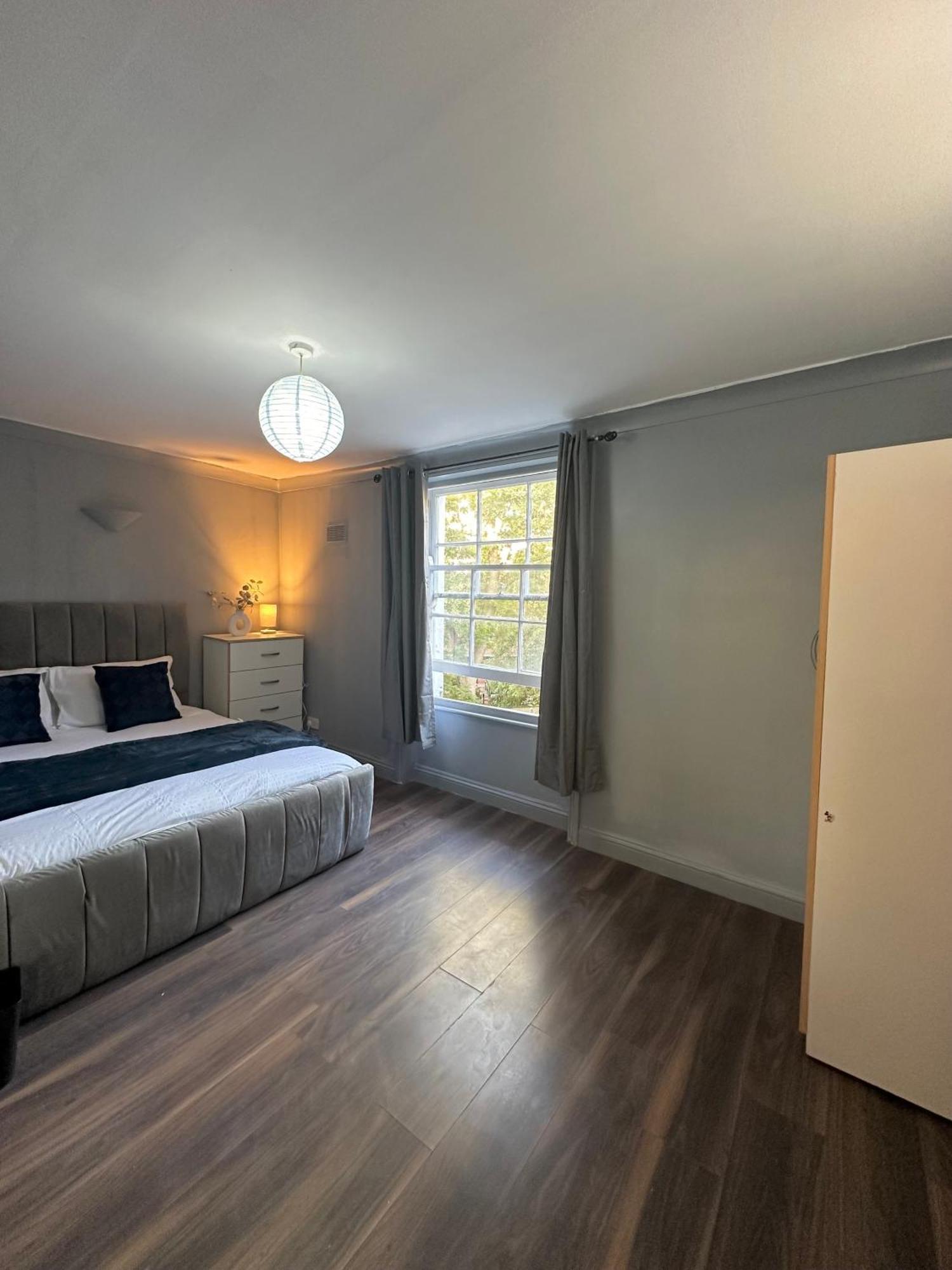 Luxury Room In A 4 Bedroom Flat! 4 Minutes Walk To Kingscross, St Pancras Λονδίνο Εξωτερικό φωτογραφία