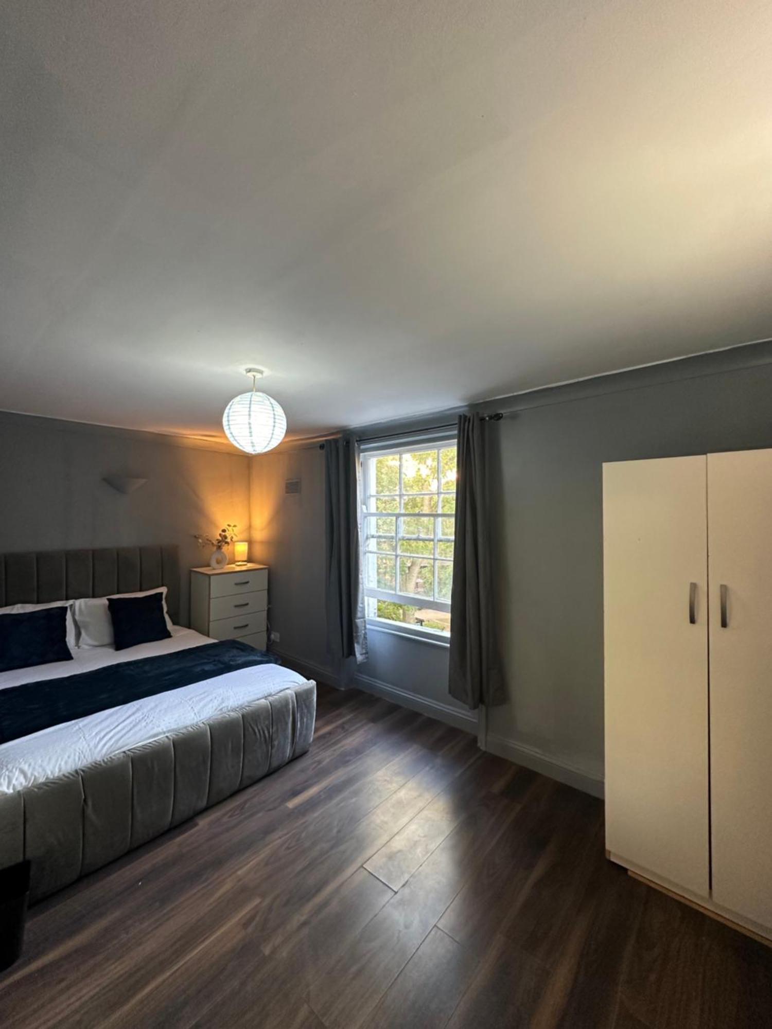 Luxury Room In A 4 Bedroom Flat! 4 Minutes Walk To Kingscross, St Pancras Λονδίνο Εξωτερικό φωτογραφία
