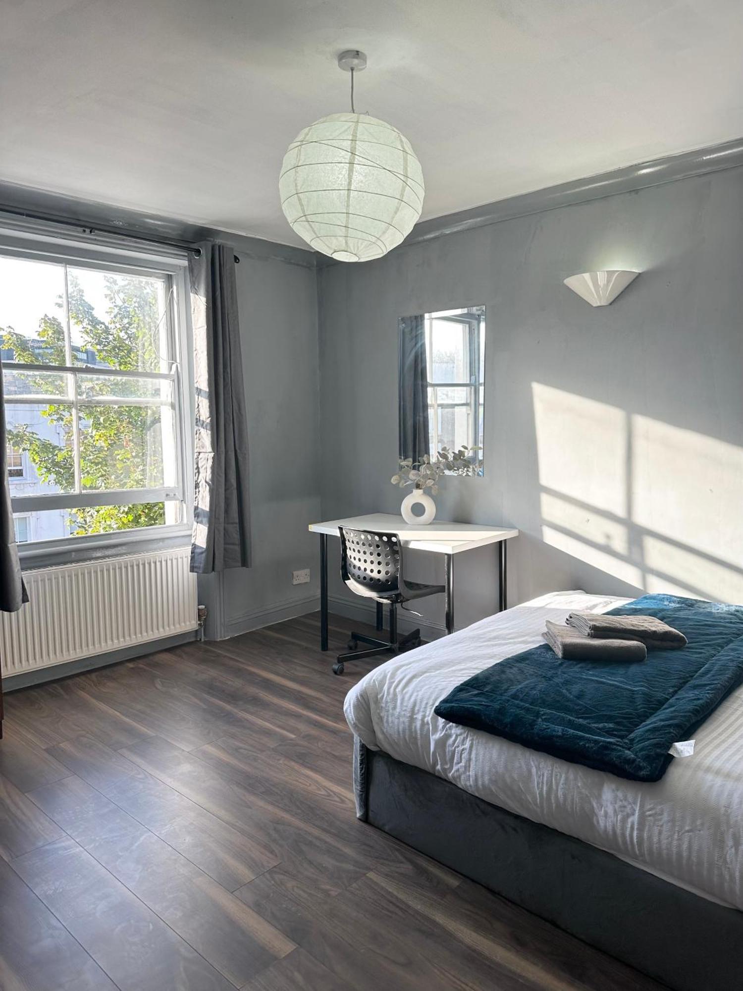 Luxury Room In A 4 Bedroom Flat! 4 Minutes Walk To Kingscross, St Pancras Λονδίνο Εξωτερικό φωτογραφία