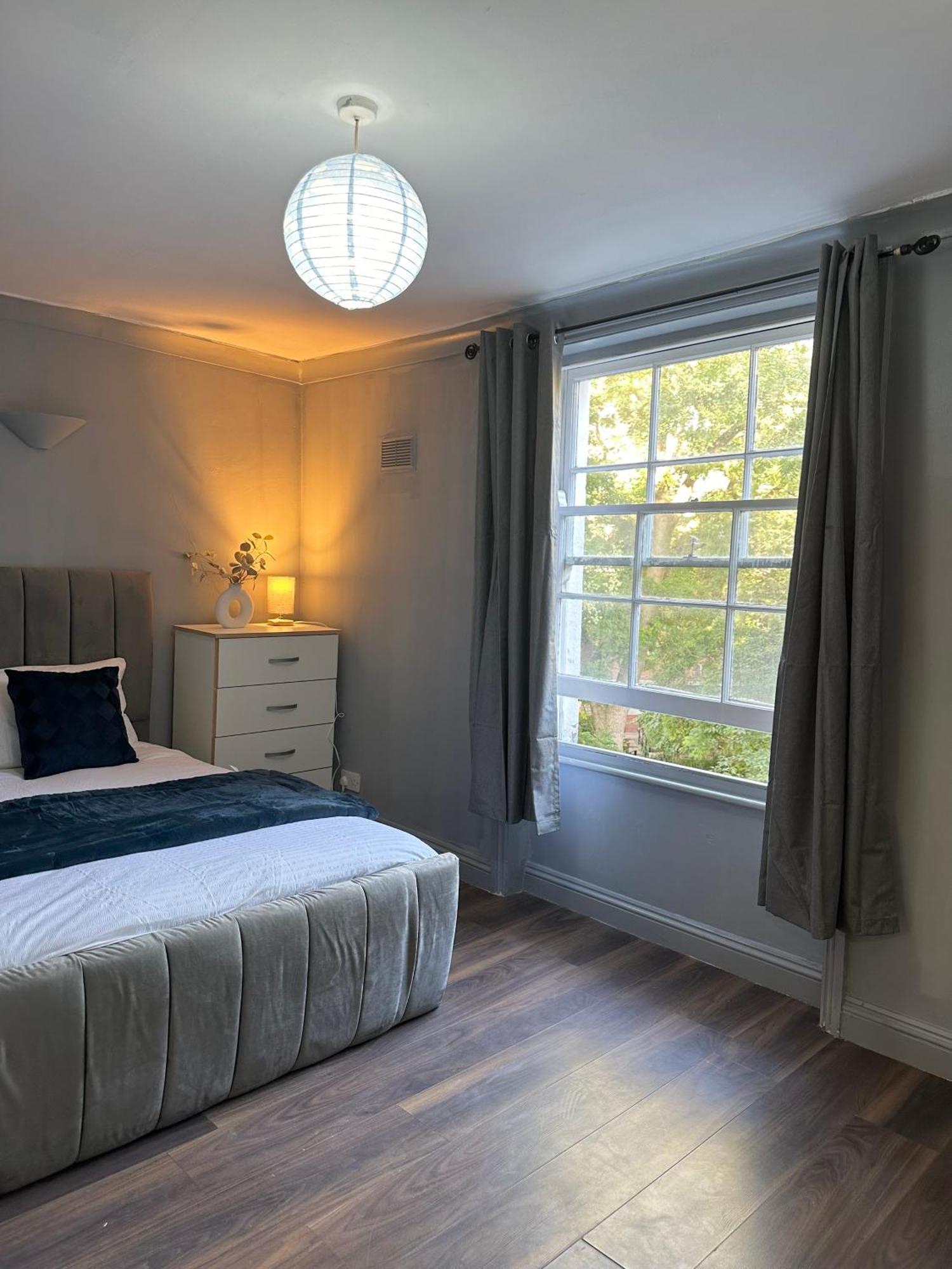 Luxury Room In A 4 Bedroom Flat! 4 Minutes Walk To Kingscross, St Pancras Λονδίνο Εξωτερικό φωτογραφία